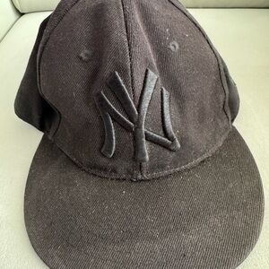 NY Black Embroidered Logo Baseball Cap - Men Accessories
